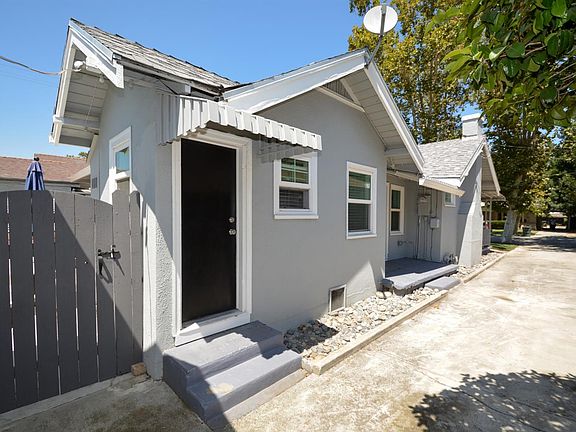 3rd image of 452 W Highland Ave