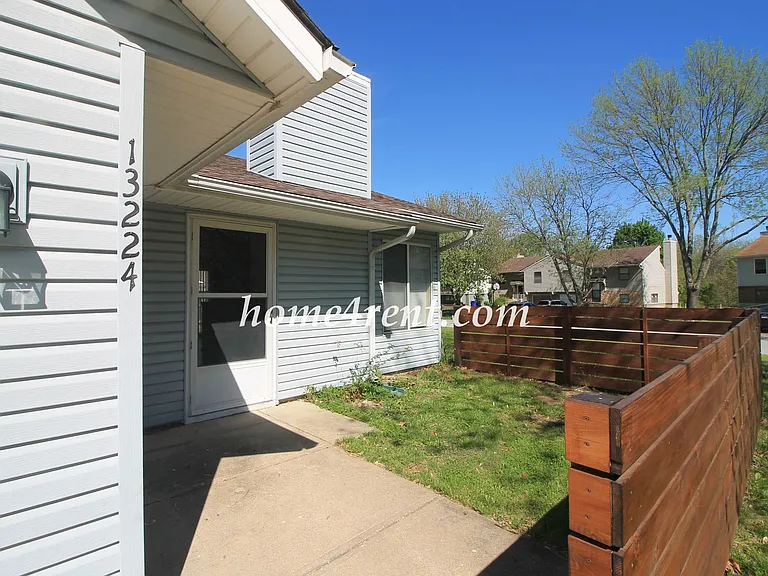 13224 S Brougham Dr — Photo 2