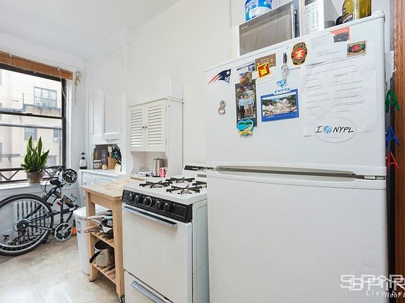 2nd image of 315 1st Ave APT 2R