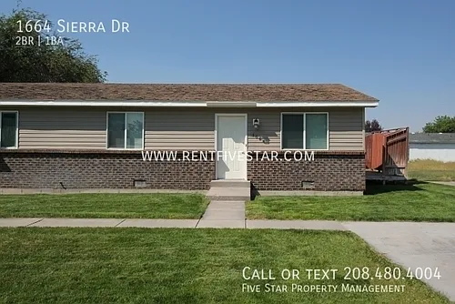 1664 Sierra Dr Photo 1