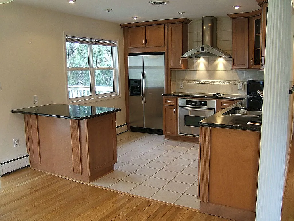 10146 Spring Lake Ter photo 1