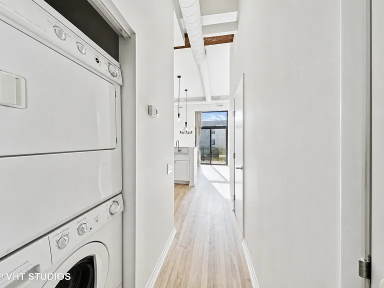 1317 W Belden Ave #F2 — Photo 7