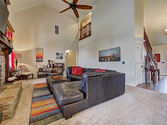 5th image of 1110 Siena Springs Dr