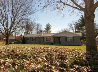 24 Edgelea Dr, Greencastle, IN 46135