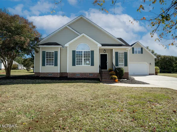 405 Hearthstone Drive, Nashville, NC 27856