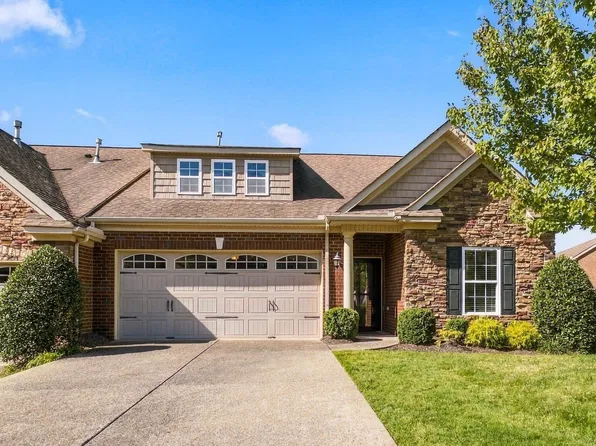 427 Stonegate Dr, Lebanon, TN 37090