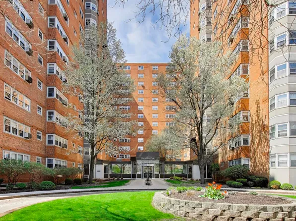 4980 N Marine Dr APT 1433, Chicago, IL 60640