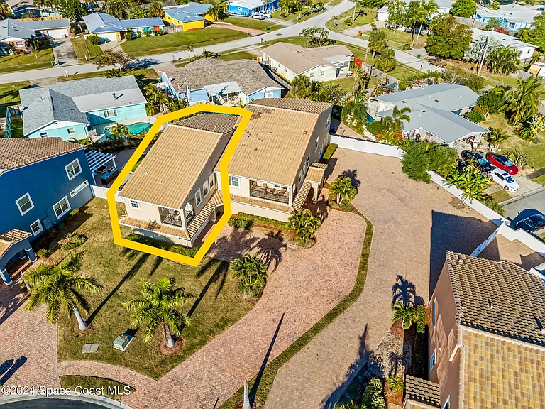 144 Mediterranean Way — Photo 17
