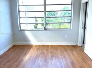 1401 NE 191st St #D409, Miami, FL 33179