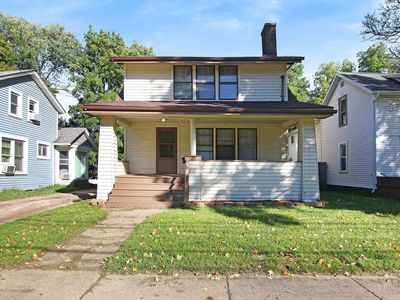 230 N Cochran Ave, Charlotte, MI, 48813