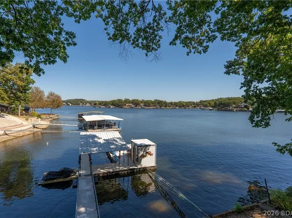 72 Hendrix Haven Dr, Sunrise Beach, MO 65079