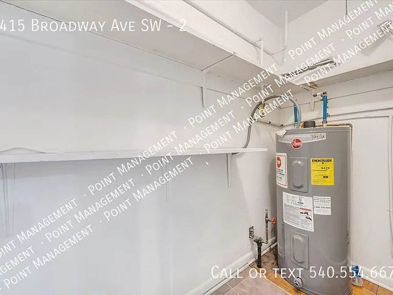 2415 Broadway Ave SW #2 — Photo 10