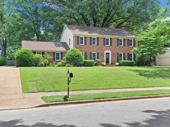 1384 Yorkshire Dr, Memphis, TN 38119