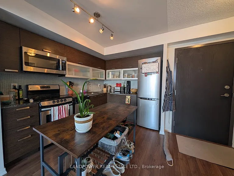 36 Lisgar St #1910E — Photo 5