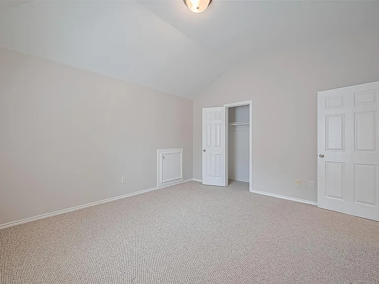 20834 Avery Cove Ln — Photo 38