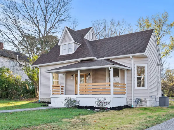 312 E Woodford St, Lawrenceburg, KY 40342