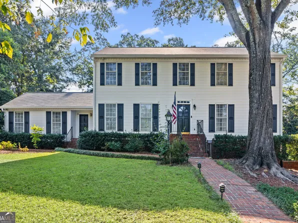 21 Fontaine Dr, Newnan, GA 30263