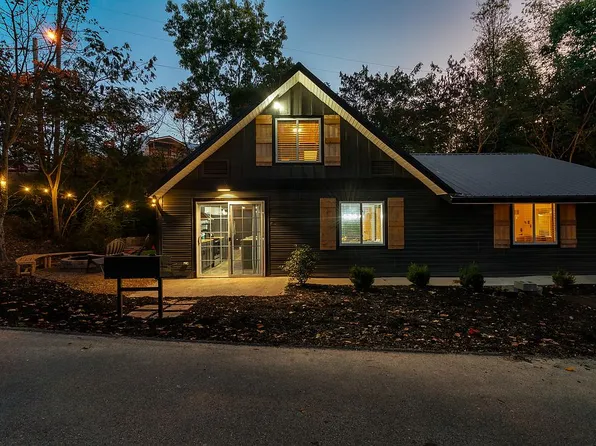 372 Indian Knob Cir, Pigeon Forge, TN 37863