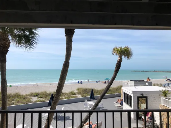 1555 Tarpon Center Dr, Venice, FL