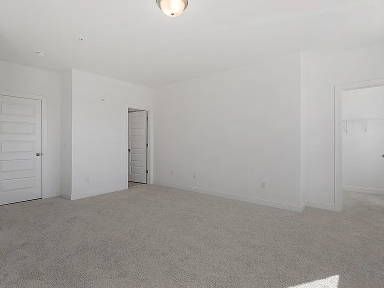 1221 S Blount St #101 — Photo 24