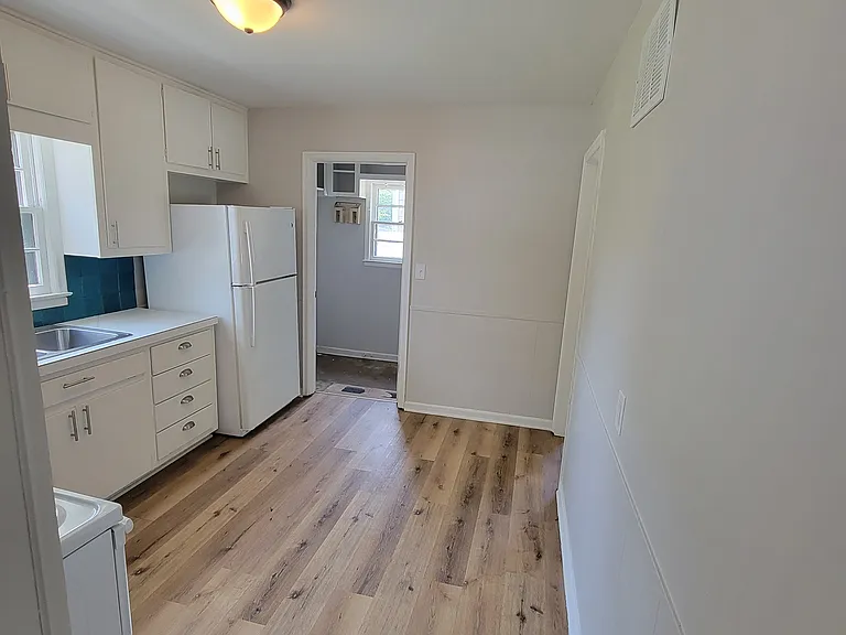 5935 E Bellaire Ave — Photo 11