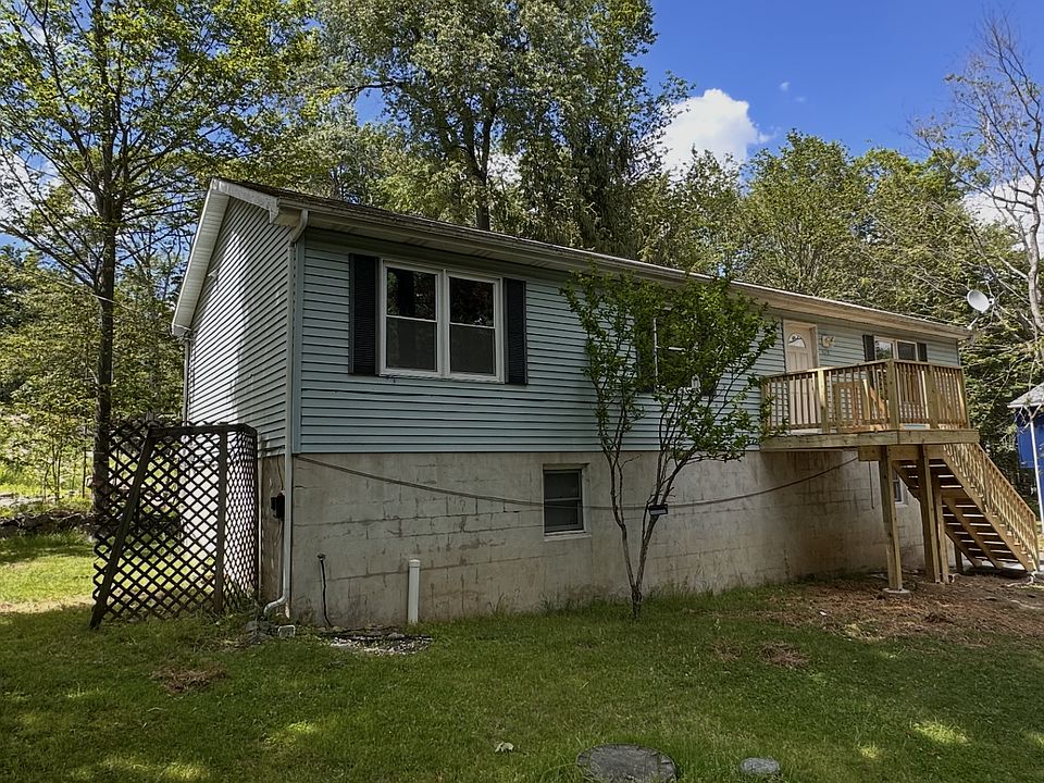 1st image of 2412 Winding Way