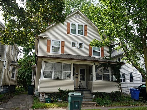 2nd image of 21-23 Portage St