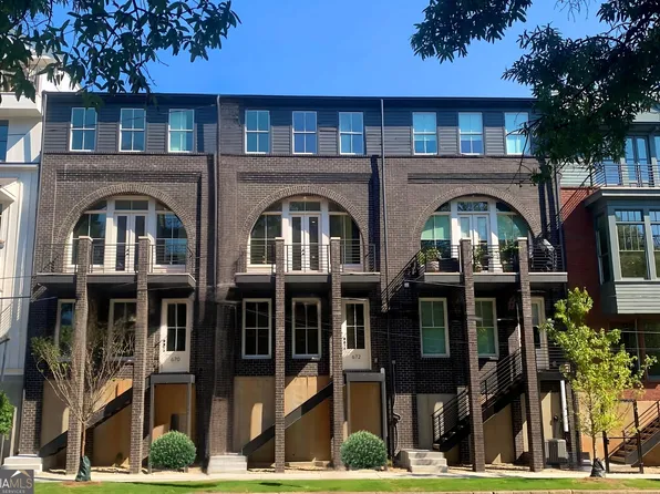 672 Hank Aaron Dr, Atlanta, GA 30315