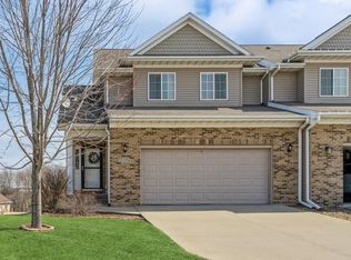 1570 Sadler Dr, North Liberty, IA 52317