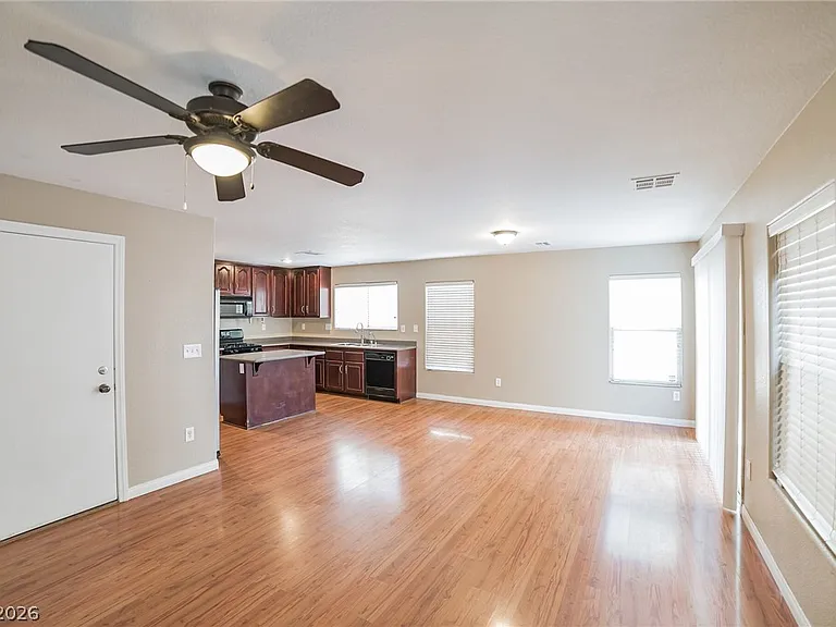 7224 Nook Crest Ct — Photo 3