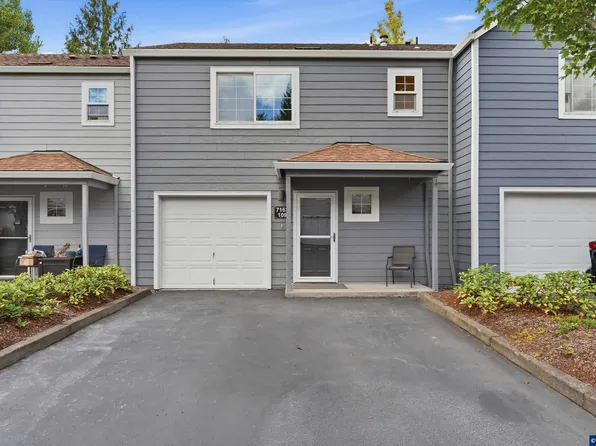 7163 SW Sagert St Unit 109, Tualatin, OR 97062