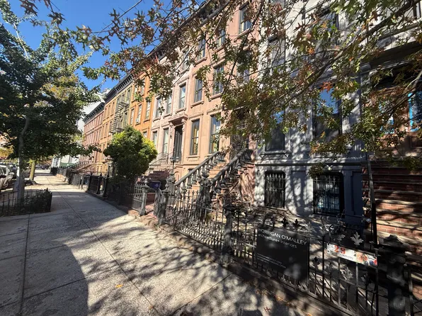 31 Herkimer Street image 18 of 19