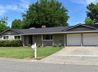 7020 Sacramento Dr, Redding, CA 96001