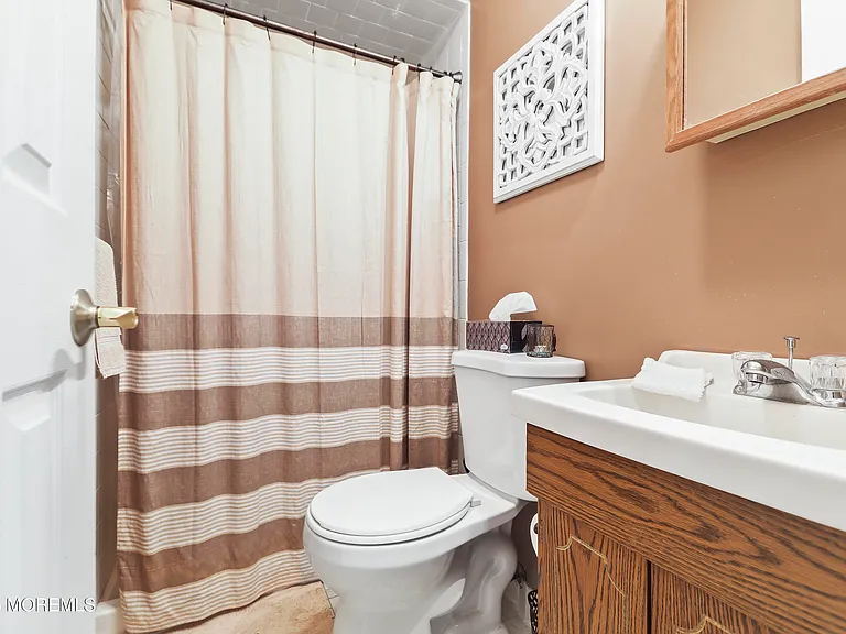 1001 Central Ave #5 — Photo 8