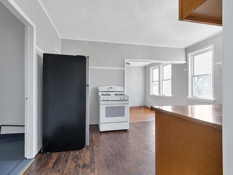 111 Pocasset Ave #3 — Photo 11