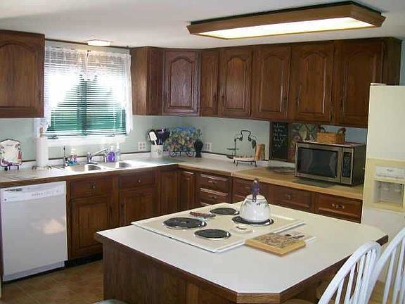 4th image of 51 S Kashong Dr