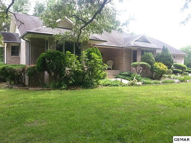 1st image of 971 Wye Dr