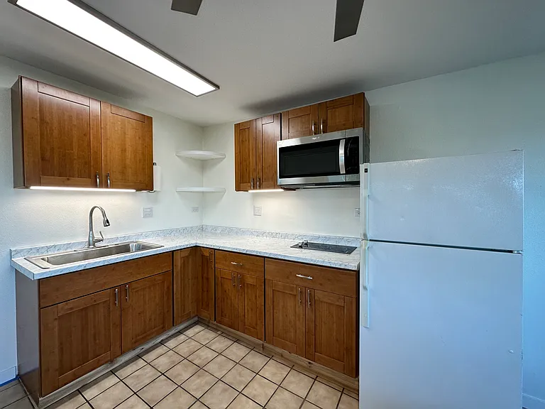1326 Aulepe St #2 — Photo 5