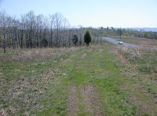 Tigers Eye Dr, Hedgesville, WV 25427
