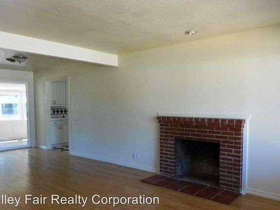 2nd image of 202 Gross Ave