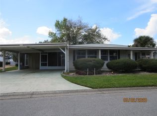 717 Falcon Dr, Tavares, FL 32778