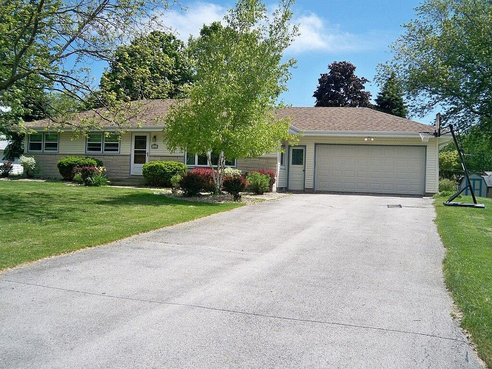 1st image of 3341 S Monterey Dr