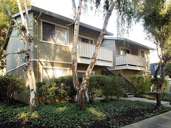2nd image of 498 Boynton Ave #4094961