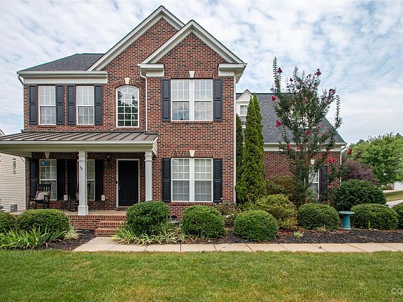 2nd image of 4149 Buckingham Dr