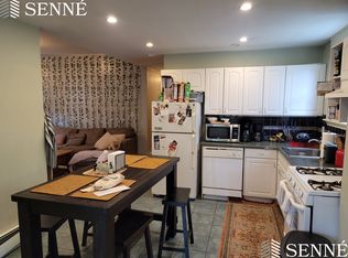 19 Ticknor St FLOOR 3, Boston, MA 02127