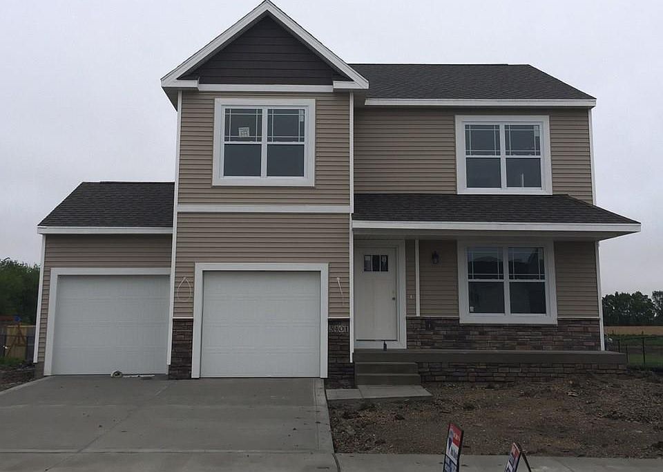 1st image of 3401 Hawthorn Dr SW