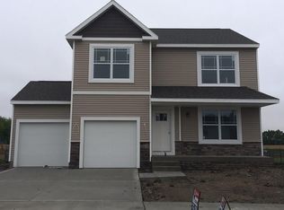 3401 Hawthorn Dr SW, Bondurant, IA 50035