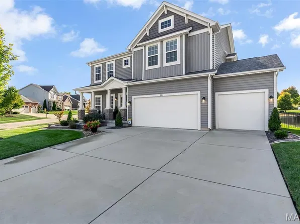 901 Ellis Park Dr, Wentzville, MO 63385