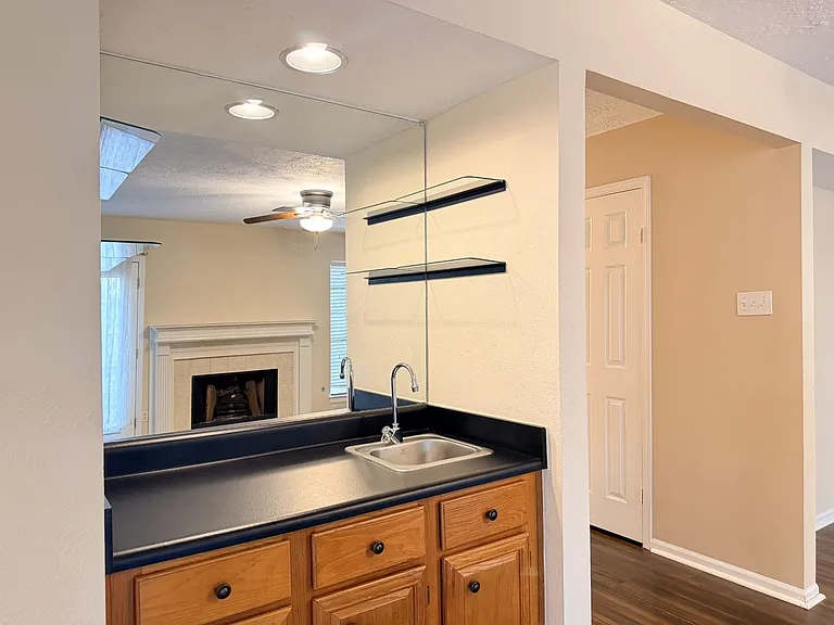 16042 Pinyon Creek Dr — Photo 13