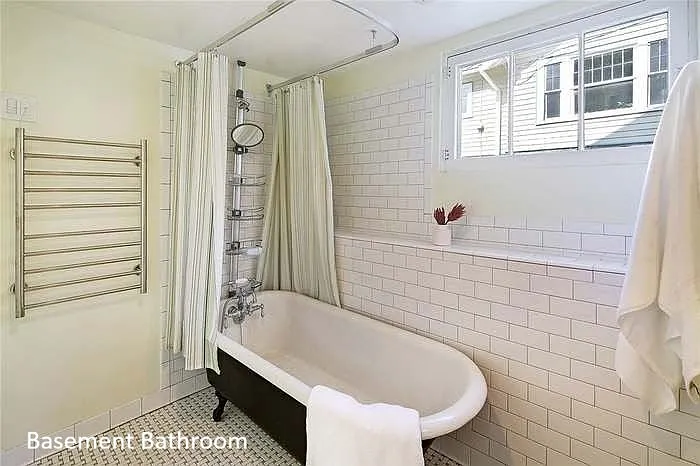6223 Greenwood Ave N — Photo 19